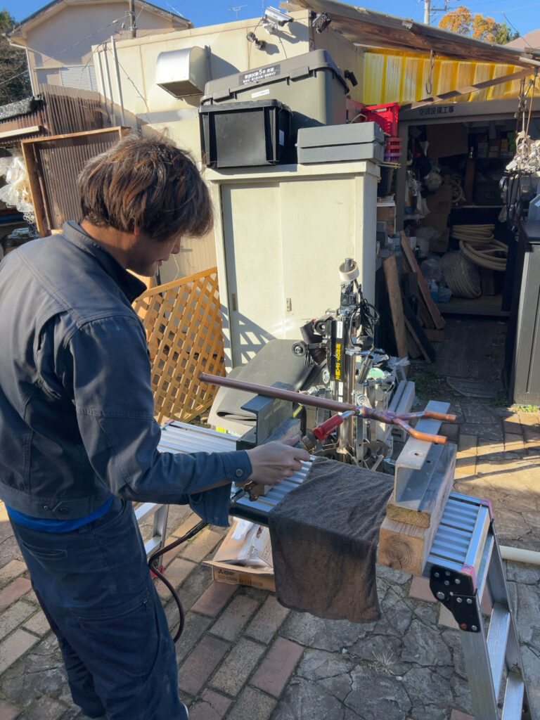 茨城県　稲敷郡で業務用エアコンの取付けをさせて頂きました。